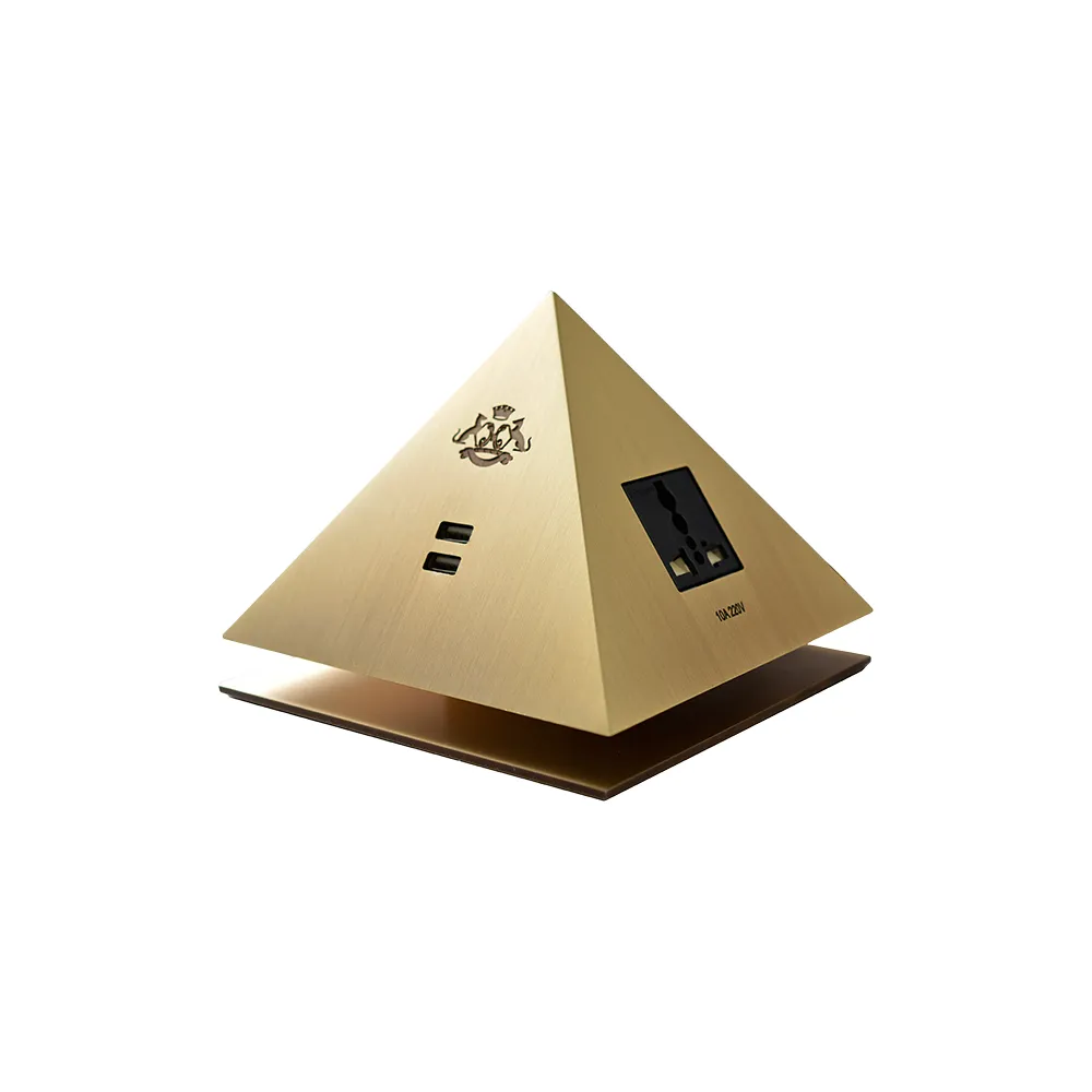 multiprise-pyramide-meljac.webp