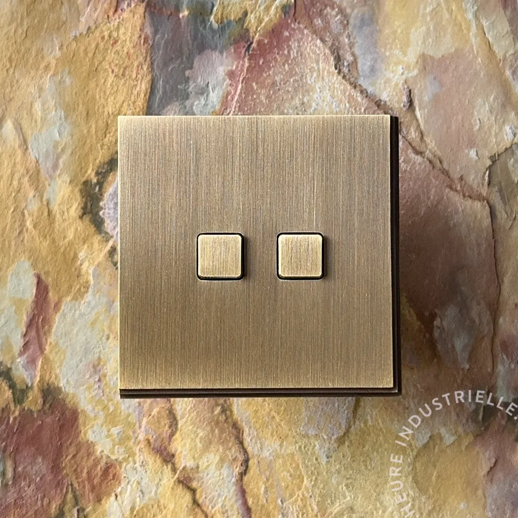 Modelec Empreintes Angle (Pierre Stoneleaf)-watermark - carré(1) (1).webp