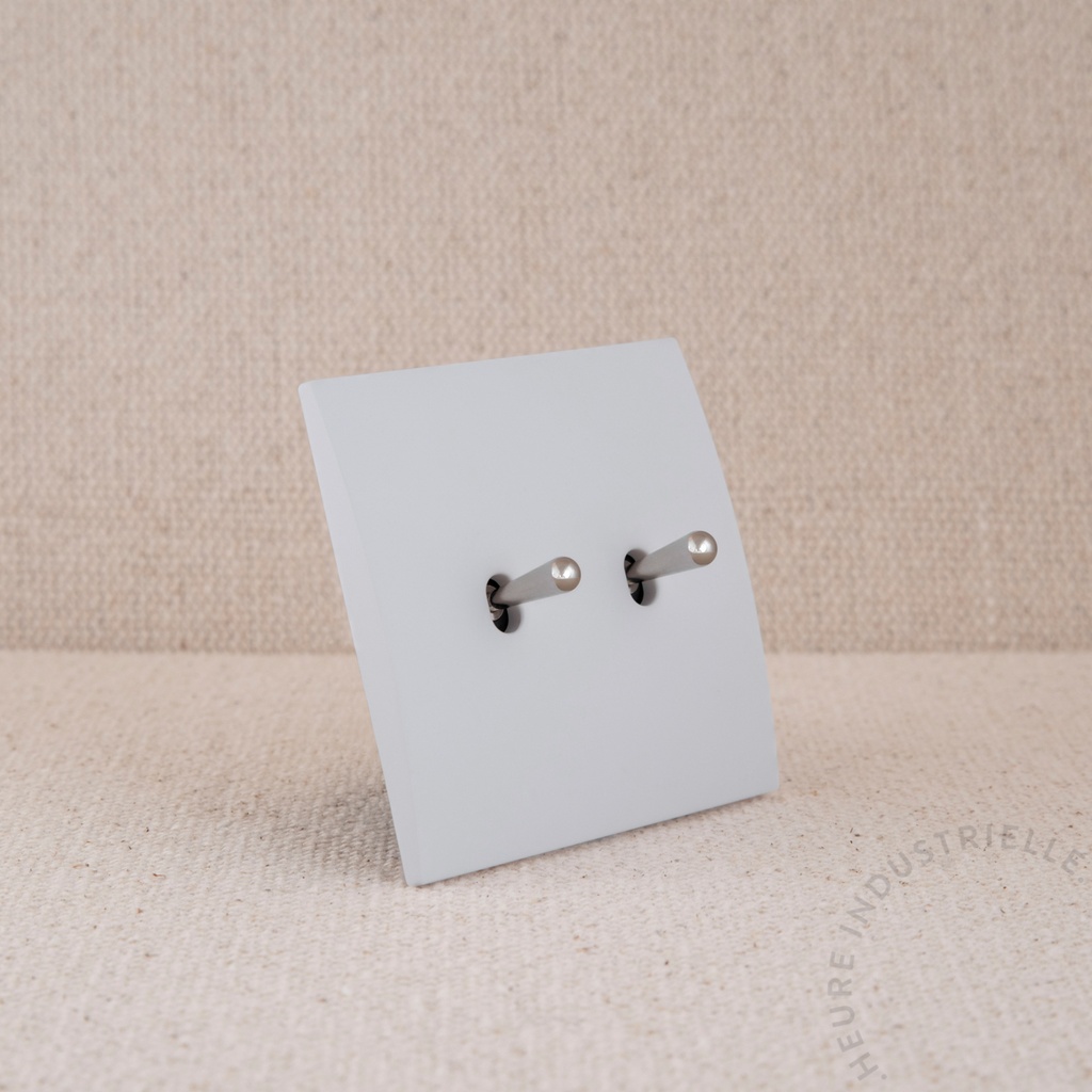 Appareillage complet KARO - 2 Va-et-Vient (VV) ou Boutons Poussoirs (BP)