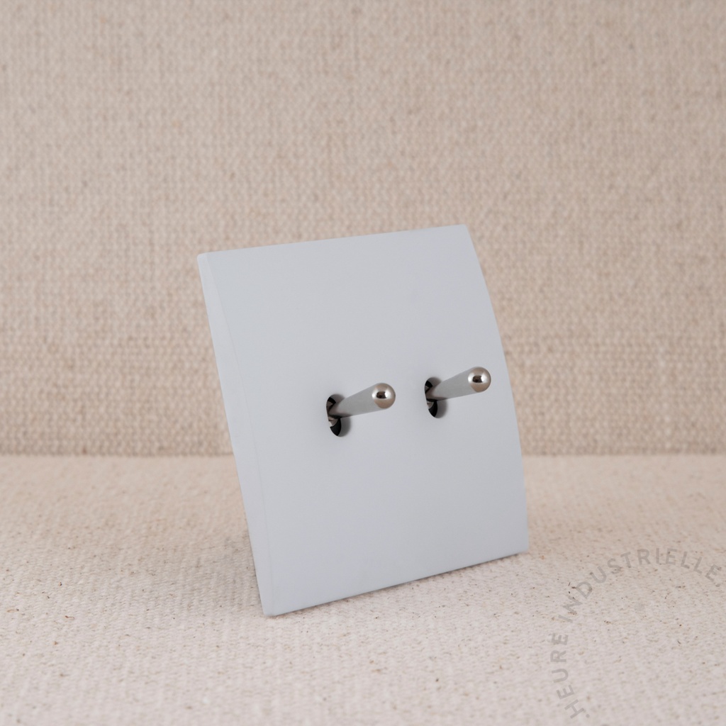 Appareillage complet KARO - 2 Va-et-Vient (VV) ou Boutons Poussoirs (BP)