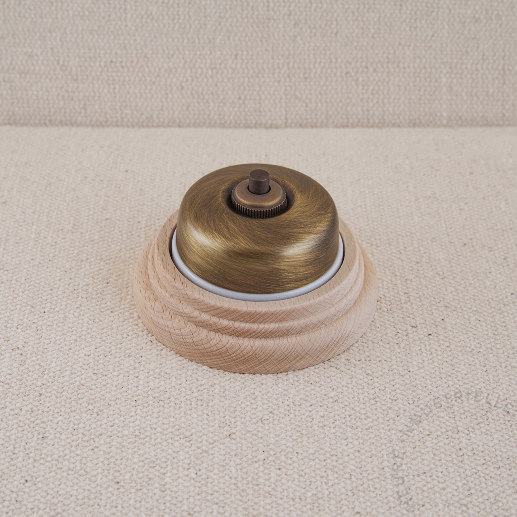 Appareillage complet DIMBLER sur Socle Bois - 1 Bouton Poussoir Rond Dôme Métal