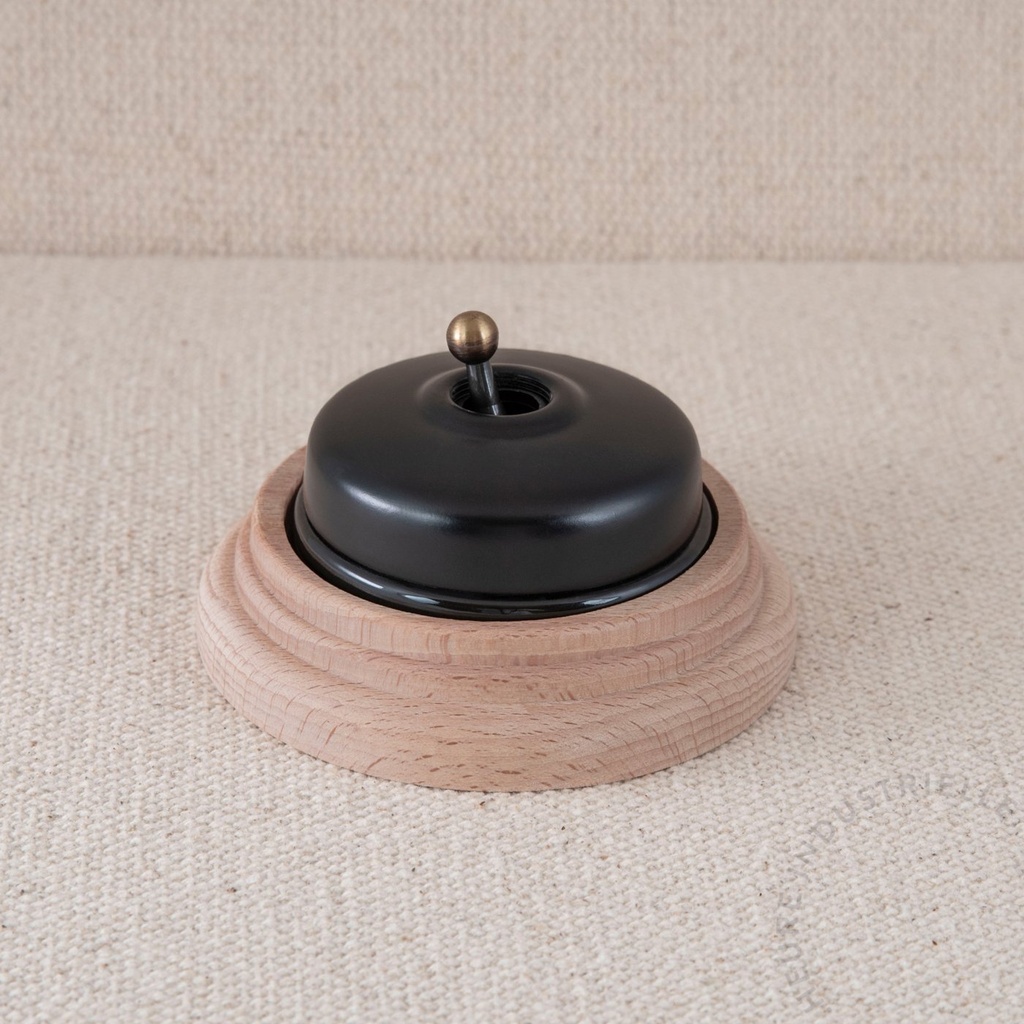 [FONTDMBNVVDNMLVBB] Appareillage complet DIMBLER sur Socle Bois - 1 Va-et-Vient Dôme Métal (Levier Laiton Vieilli, Socle Bois Brut)