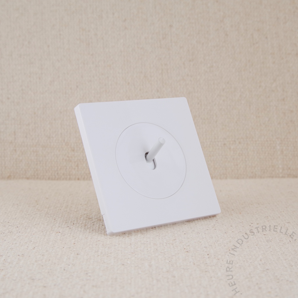 Appareillage complet DOM - 1 Bouton Poussoir