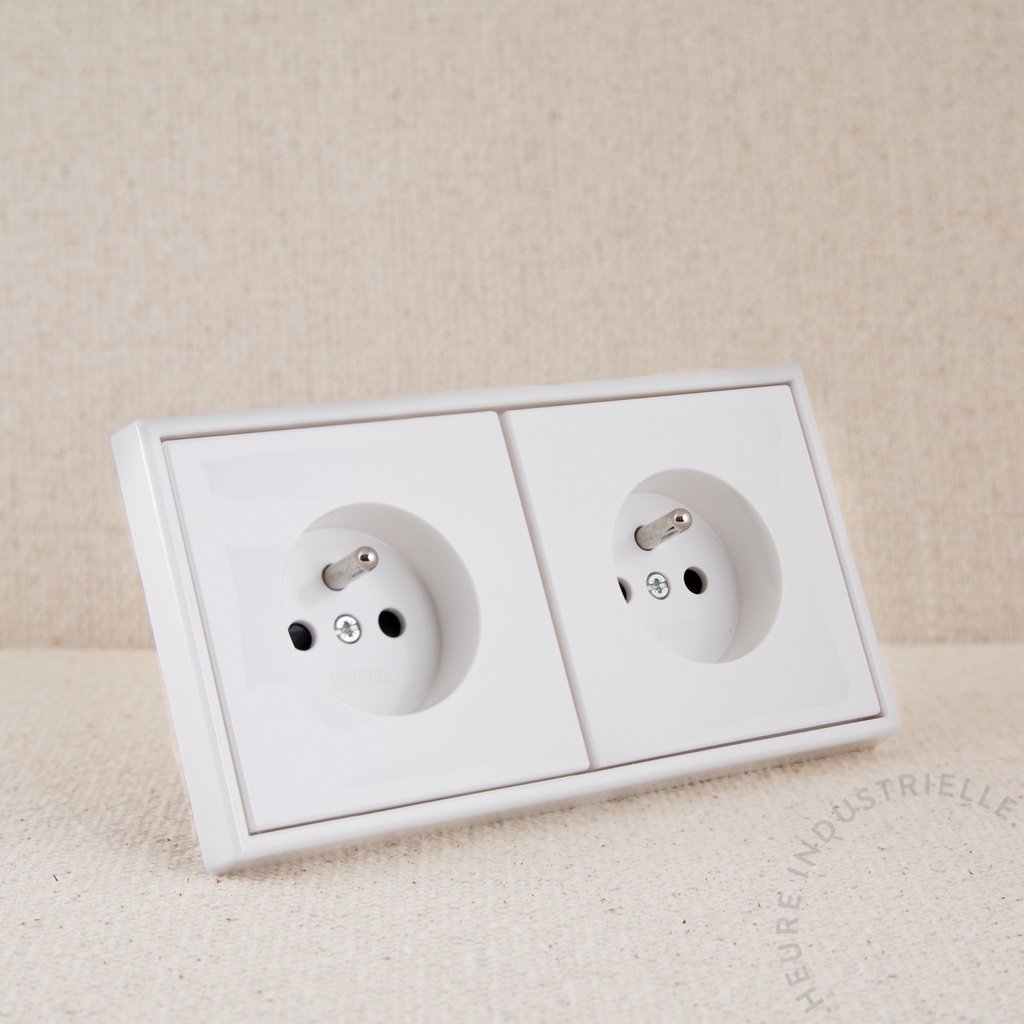 Appareillage complet LS 990 - Double Prise de Courant 2P+T